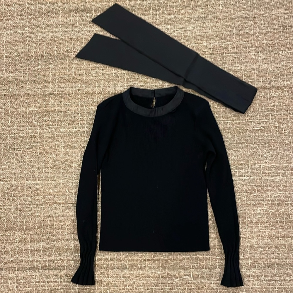 Chicwish - FANCY WITH BOWKNOT KNIT TOP IN BLACK